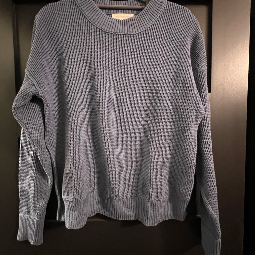 Treasure & Bond Women's Textured Blue Crewneck Sweater